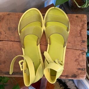 Melissa Jelly Sandals, Lime Green Size 10